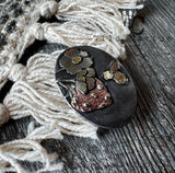 Berries & Bees Buckle